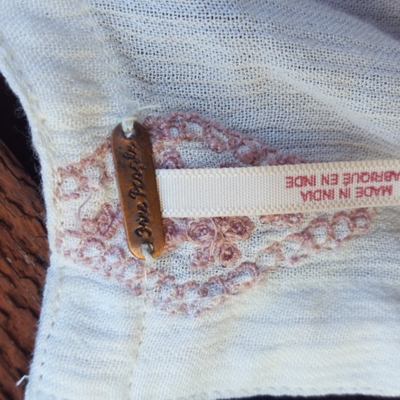 FREE POEPLE  EMBROIDERED TANK TOP, SMALL - Picture 4 of 7